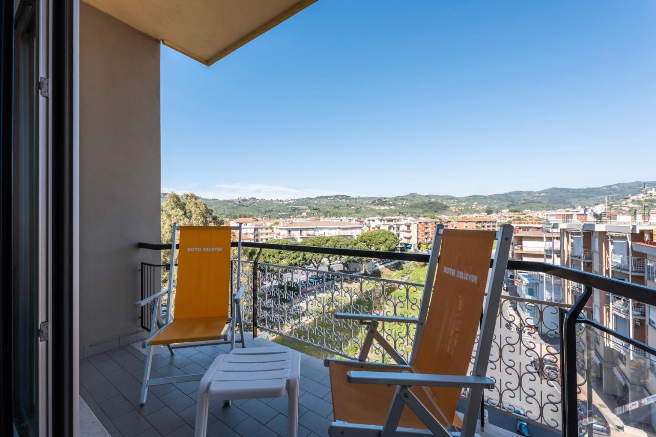 Hotel Bellevue Et Mediterranée Diano Marina Esterno foto