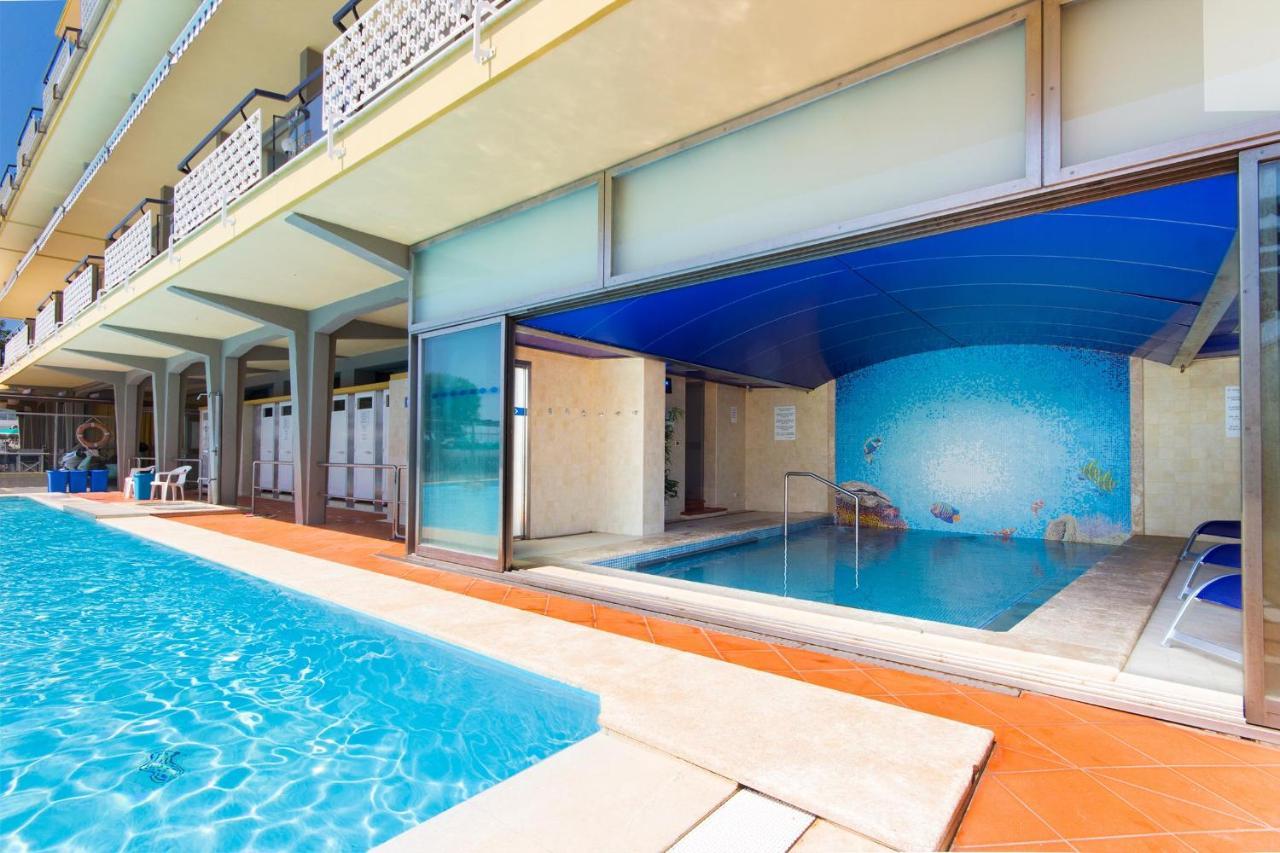 Hotel Bellevue Et Mediterranée Diano Marina Esterno foto